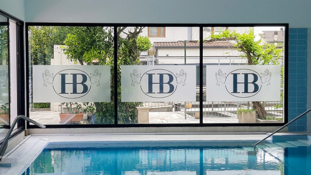 hb-piscina-satinati